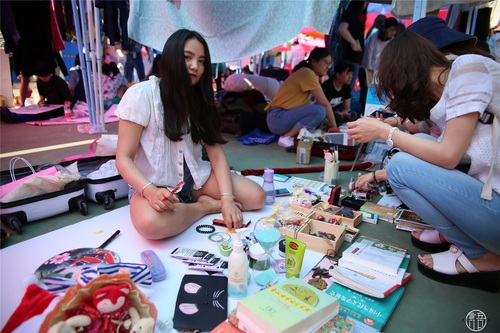 2跳蚤市场卖家图(1)