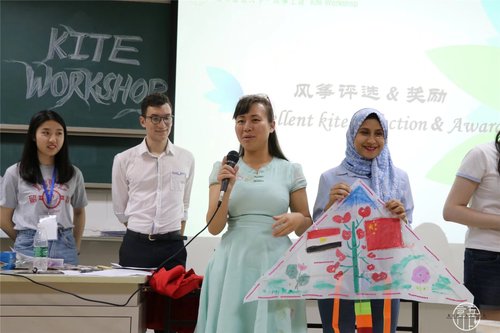 3 风筝展示 3 风筝展示