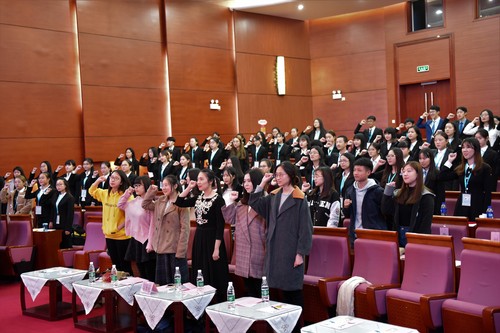 3全体成员宣誓 3全体成员宣誓