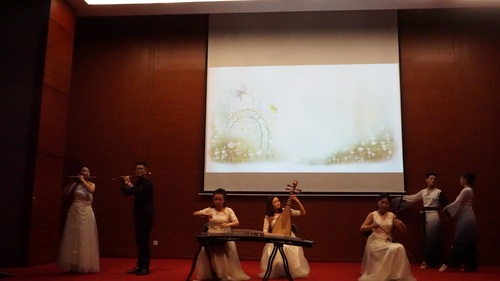 1 梁祝表演 1 梁祝表演