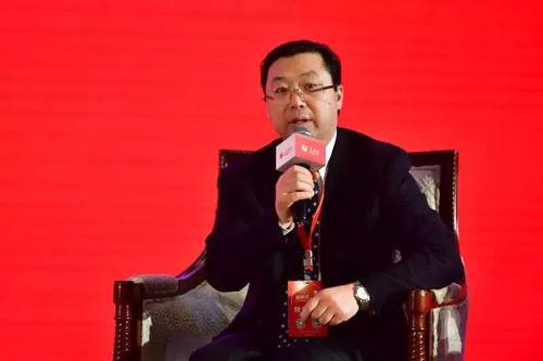 刘利校长参加论坛一 刘利校长参加论坛一