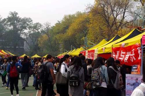 5 火爆的百团现场 5 火爆的百团现场