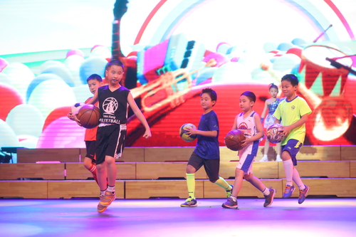 8实验三小T台秀《我型我秀》 8实验三小T台秀《我型我秀》