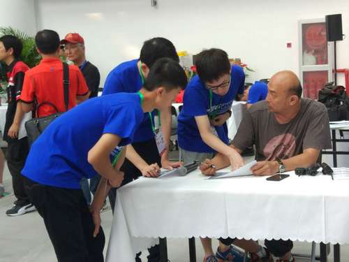 2 志愿者询问老师相关事项 2 志愿者询问老师相关事项