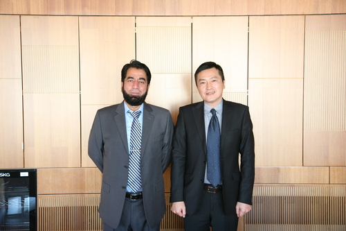 图2:伊斯兰堡孔院副理事长董立钧副校长出席理事会 图2:伊斯兰堡孔院副理事长董立钧副校长出席理事会