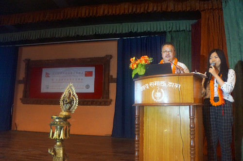 6-方铭教授作“如何理解中国文化”的学术讲座 6-方铭教授作“如何理解中国文化”的学术讲座