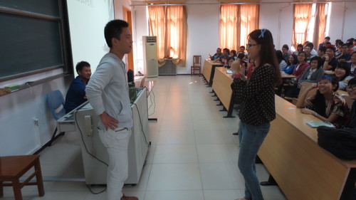 留学生与信科学子游戏互动 留学生与信科学子游戏互动