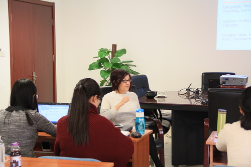 学术交流照片 学术交流照片