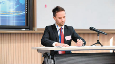 1478887625313_1 1478887625313_1