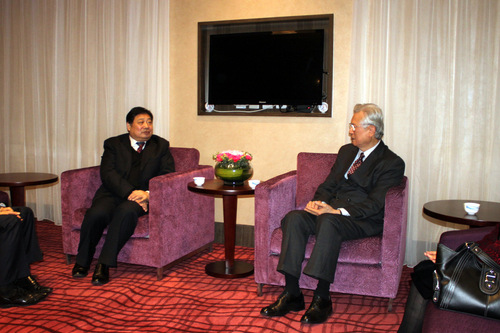 李宇明书记会见韩国启明大学申一熙校长一行-001 李宇明书记会见韩国启明大学申一熙校长一行-001