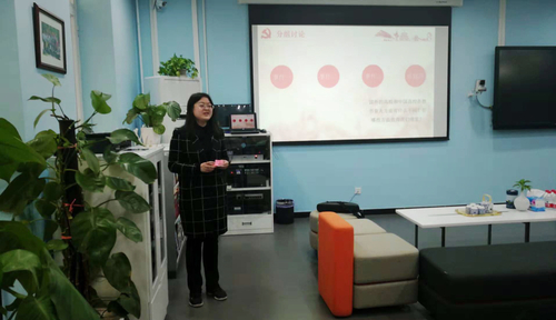 徐越方洲同学发言 徐越方洲同学发言
