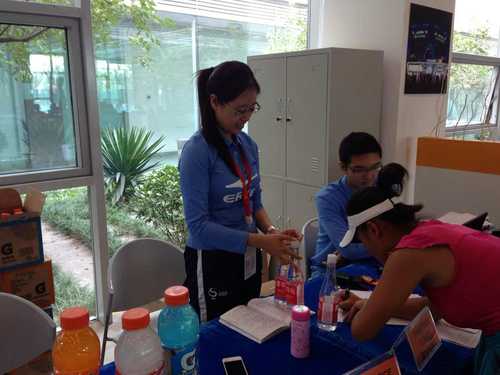 球员服务处志愿者 球员服务处志愿者