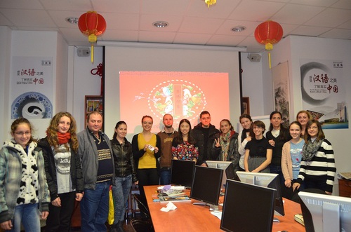 苏绣文化体验活动合影留念 苏绣文化体验活动合影留念