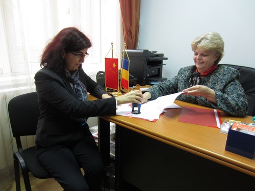 签署合作协议 签署合作协议