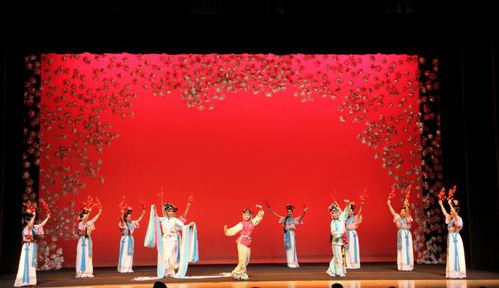 精彩表演 精彩表演