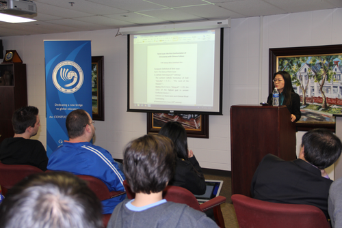 宋旭红教授在为GSU师生做讲座 宋旭红教授在为GSU师生做讲座