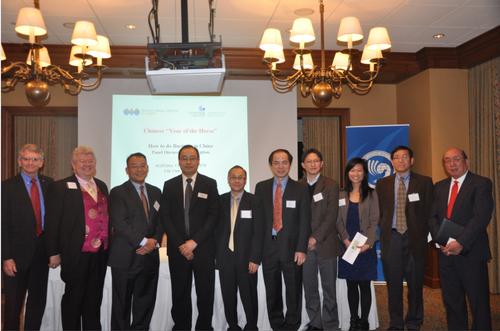 主办方与发言嘉宾合影 主办方与发言嘉宾合影