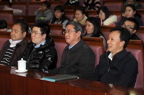 新生励志讲座现场 (2) 新生励志讲座现场 (2)
