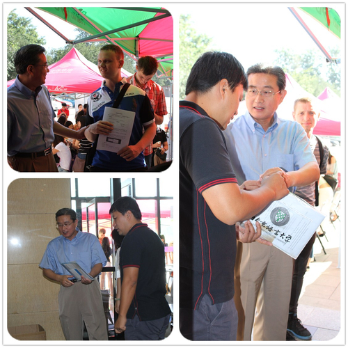 王鲁新副书记亲自体验新生大礼包分装 王鲁新副书记亲自体验新生大礼包分装