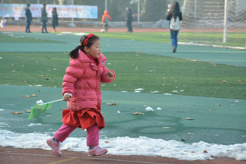 小朋友勇敢助力迷马 小朋友勇敢助力迷马
