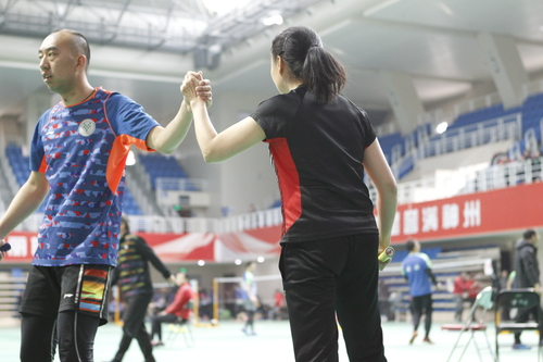 羽毛球比赛 3 羽毛球比赛 3