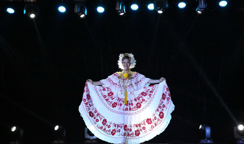 巴拿马留学生带来舞蹈 巴拿马留学生带来舞蹈