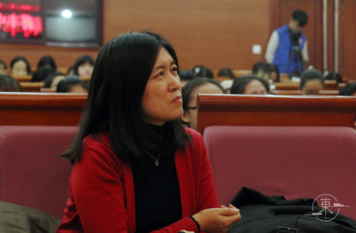 日语系教师关立丹老师 日语系教师关立丹老师