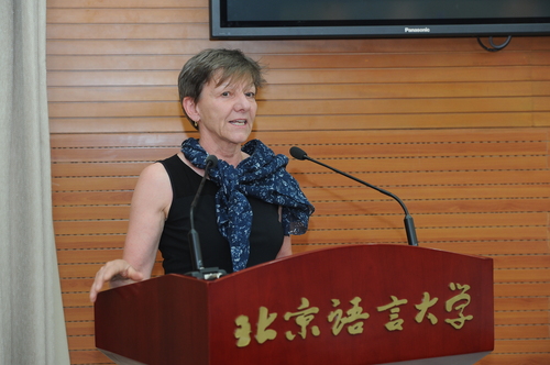 柯佩奇教授致辞 柯佩奇教授致辞