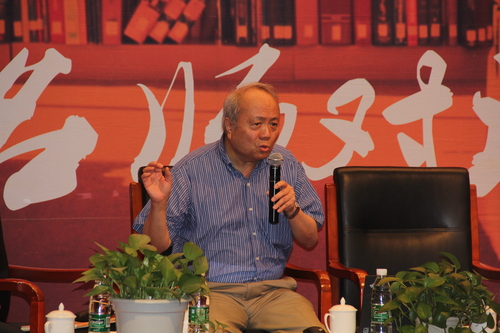 周治平教授介绍美国汉语教学历史与现状 周治平教授介绍美国汉语教学历史与现状