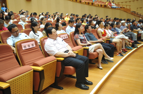 李书记出席庆祝活动 李书记出席庆祝活动