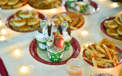 3现场茶歇区精致的糕点