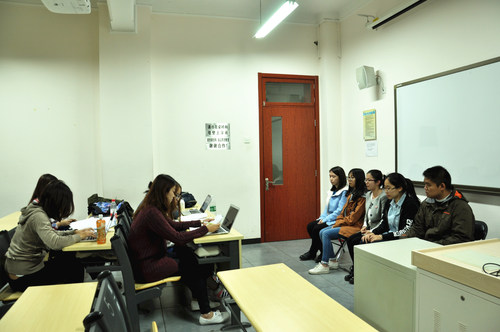 3 面试现场 3 面试现场