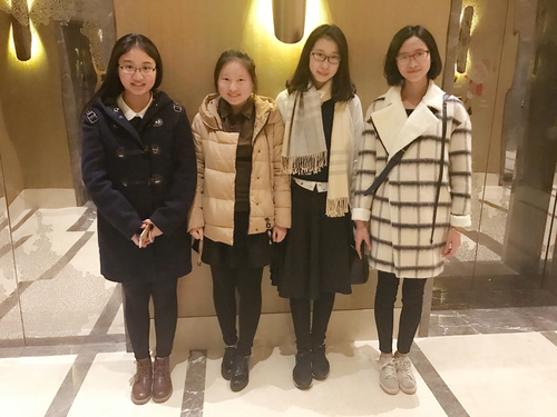 2 北语代表团同学 2 北语代表团同学