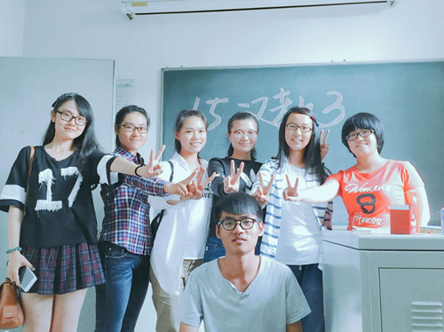 人文社会科学学部2015级各班(本科)班委会、团支部委员会成功组建533 人文社会科学学部2015级各班(本科)班委会、团支部委员会成功组建533
