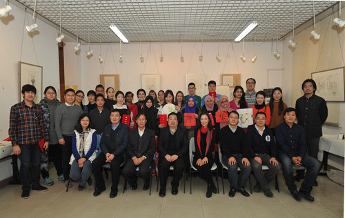 演出圆满结束合照 演出圆满结束合照