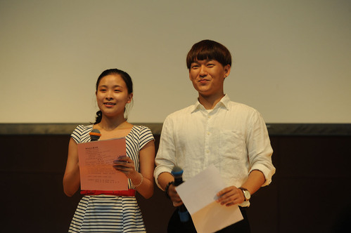 中外学生主持人 中外学生主持人