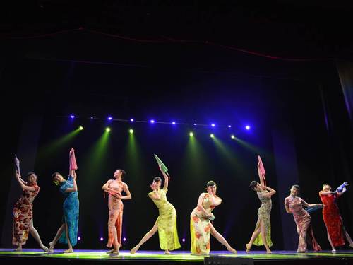 《魅力岭南》综艺歌舞演出 《魅力岭南》综艺歌舞演出