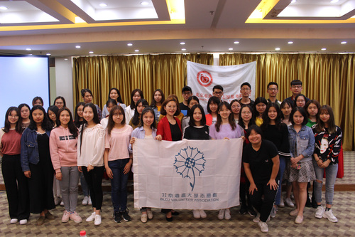 1 志愿者合照 1 志愿者合照