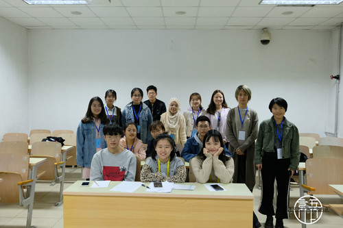 5评委及工作人员合照