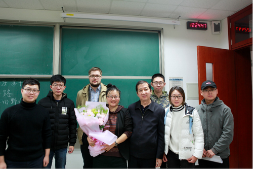 20181205大使看世界系列讲座第十三讲--“一带一路与我在非洲的田野调查”顺利举行1047