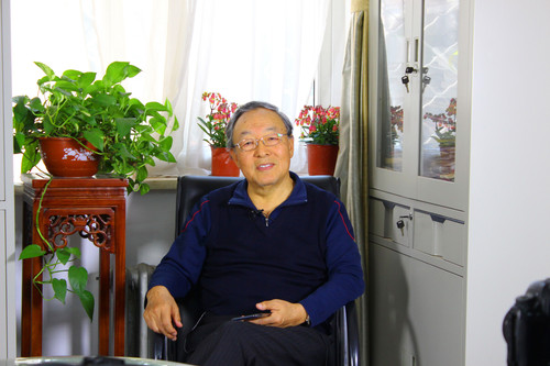 4采访我校退休教师 4采访我校退休教师