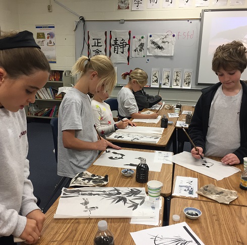 认真完成自己的画作 认真完成自己的画作