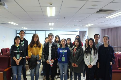 04与会人员合照 04与会人员合照