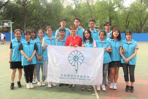 4工作人员合照 4工作人员合照