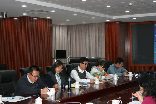 与会人员 与会人员