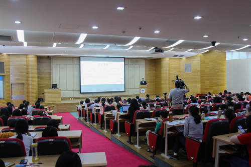 广东外语外贸大学讲座现场 广东外语外贸大学讲座现场