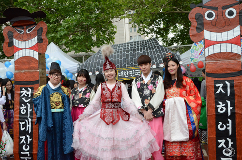 6 各国展台1 6 各国展台1