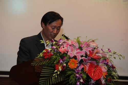 校长助理、汉语国际教育学部主任张旺熹教授发言 校长助理、汉语国际教育学部主任张旺熹教授发言