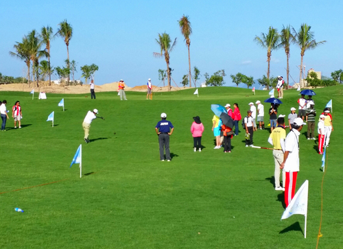 6.运动员在比赛中(日场) 6.运动员在比赛中(日场)