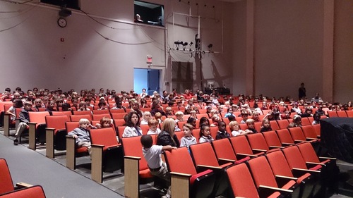 博德学校放映现场-001 博德学校放映现场-001